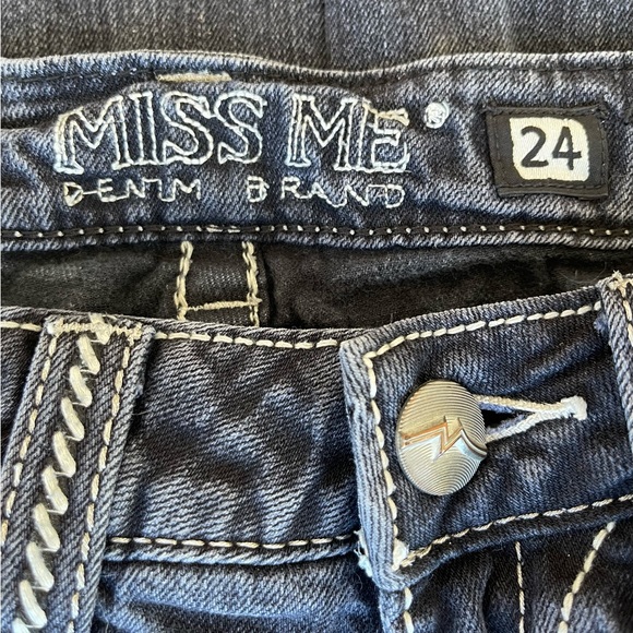 Miss Me Jeans Size 24 - Picture 4 of 11